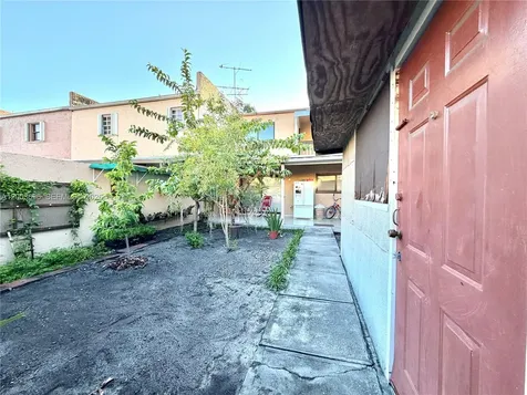 8155 W 9th Court Hialeah FL 33014