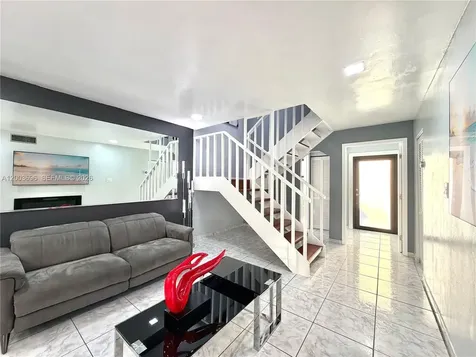 8155 W 9th Court Hialeah FL 33014