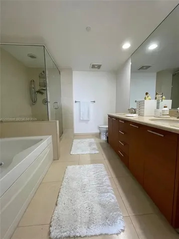 50 Biscayne Boulevard Miami FL 33132