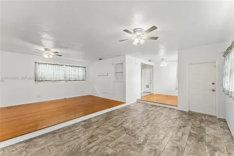 501 Lawn Way Miami Springs FL 33166