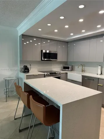 19380 Collins Avenue Sunny Isles Beach FL 33160