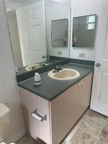 North Lauderdale FL 33068