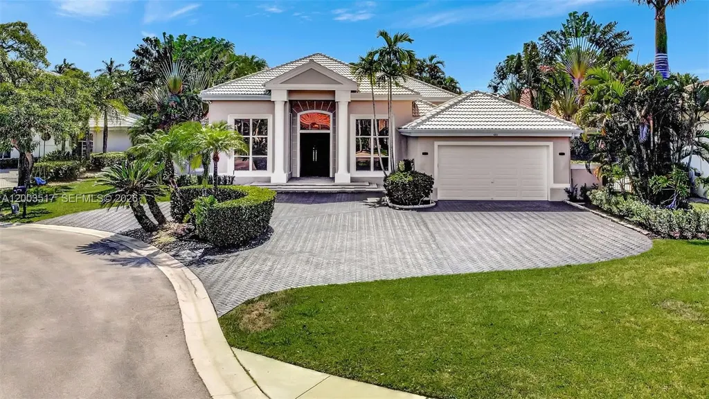 681 NW 100th Terrace Plantation FL 33324