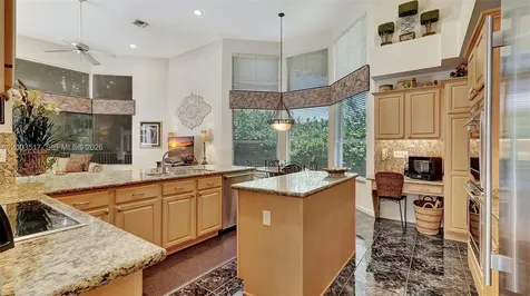 681 NW 100th Terrace Plantation FL 33324