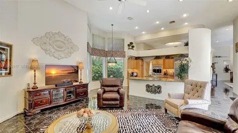 681 NW 100th Terrace Plantation FL 33324