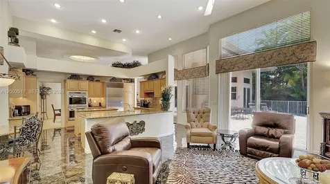 681 NW 100th Terrace Plantation FL 33324