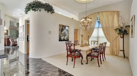 681 NW 100th Terrace Plantation FL 33324