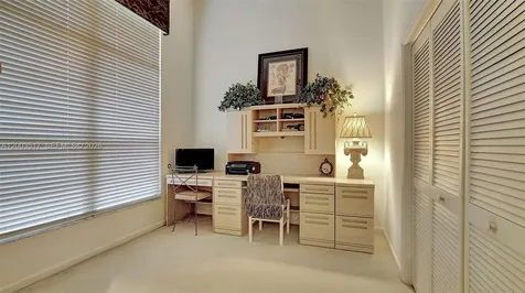 681 NW 100th Terrace Plantation FL 33324