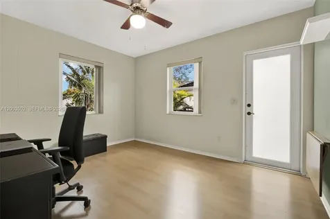 5701 SW 50th Terrace Miami FL 33155