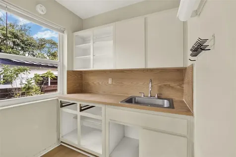 5701 SW 50th Terrace Miami FL 33155