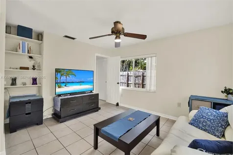 5701 SW 50th Terrace Miami FL 33155