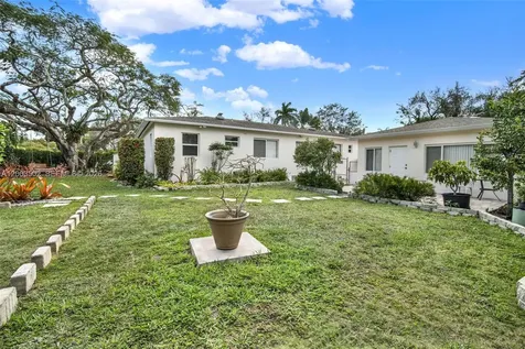 5701 SW 50th Terrace Miami FL 33155