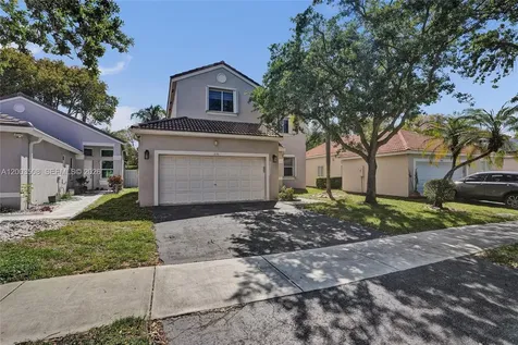 636 Sand Creek Circle Weston FL 33327