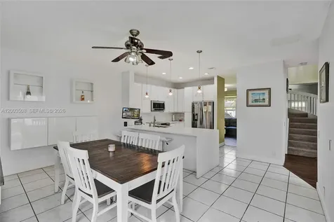 636 Sand Creek Circle Weston FL 33327