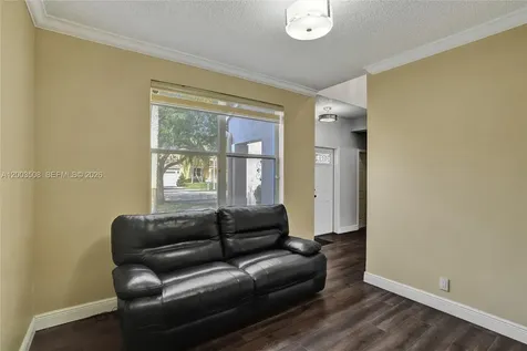 636 Sand Creek Circle Weston FL 33327
