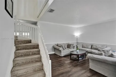 636 Sand Creek Circle Weston FL 33327
