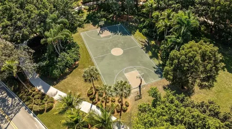 636 Sand Creek Circle Weston FL 33327