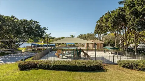 636 Sand Creek Circle Weston FL 33327