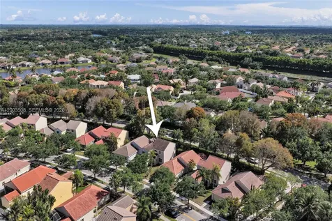 636 Sand Creek Circle Weston FL 33327