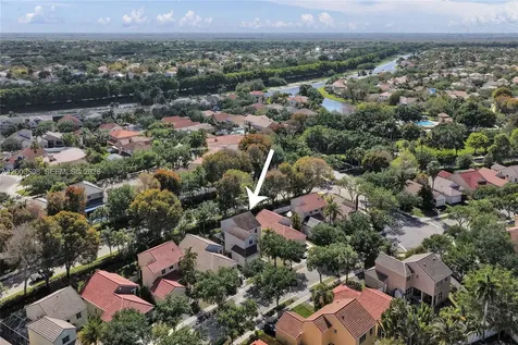 636 Sand Creek Circle Weston FL 33327