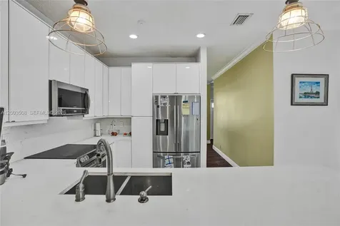 636 Sand Creek Circle Weston FL 33327