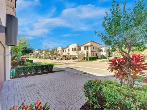 10500 NW 78th Terrace Doral FL 33178