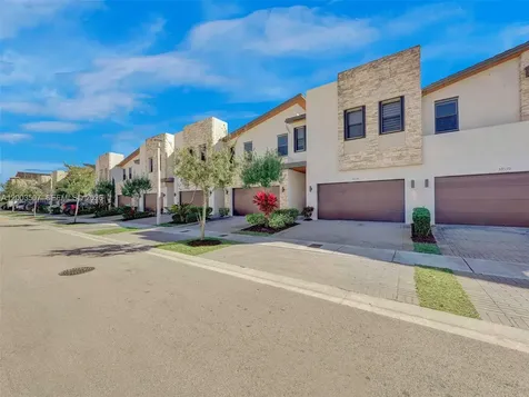 10500 NW 78th Terrace Doral FL 33178