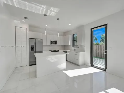10500 NW 78th Terrace Doral FL 33178