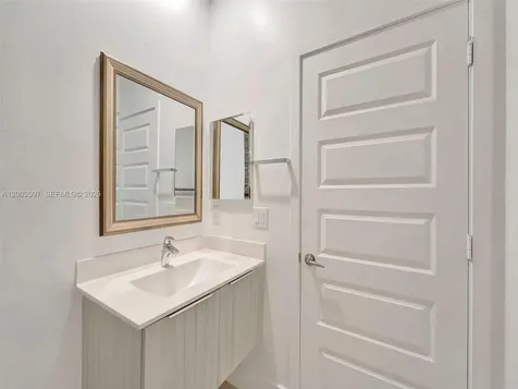 10500 NW 78th Terrace Doral FL 33178