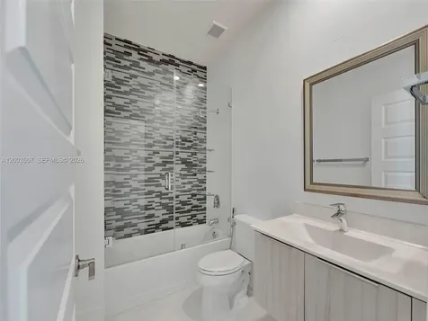 10500 NW 78th Terrace Doral FL 33178