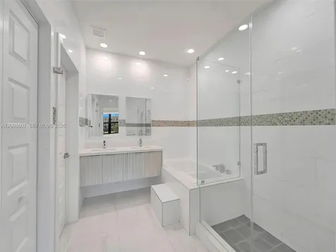 10500 NW 78th Terrace Doral FL 33178