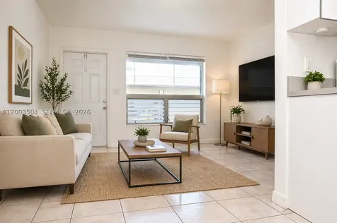 2206 Fillmore Street #1-10 Hollywood FL 33020