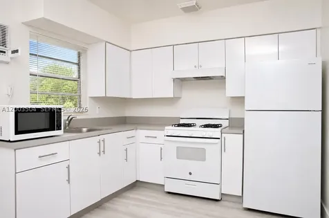 2206 Fillmore Street #1-10 Hollywood FL 33020