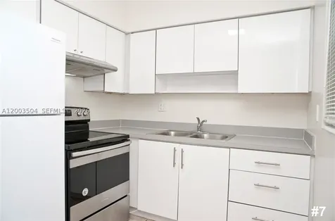 2206 Fillmore Street #1-10 Hollywood FL 33020