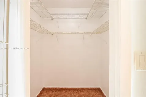 995 SW 84th Avenue Miami FL 33144