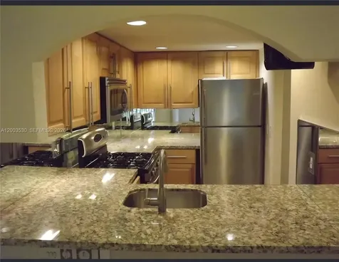 6709 N Kendall Drive Pinecrest FL 33156