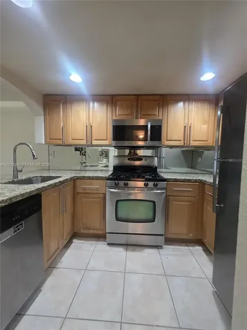 6709 N Kendall Drive Pinecrest FL 33156
