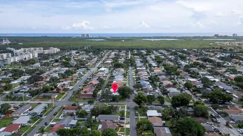 327 SE 2nd Avenue Dania Beach FL 33004