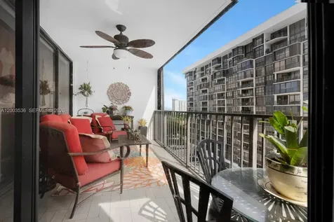 1925 Brickell Avenue Miami FL 33129