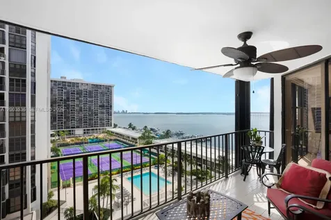 1925 Brickell Avenue Miami FL 33129
