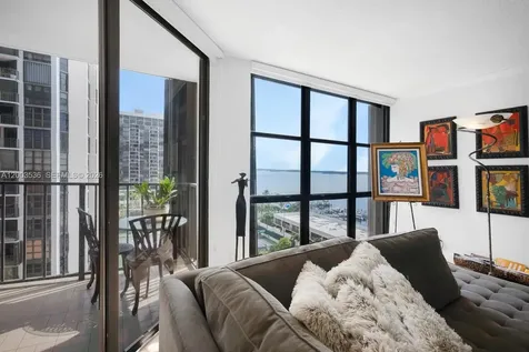 1925 Brickell Avenue Miami FL 33129
