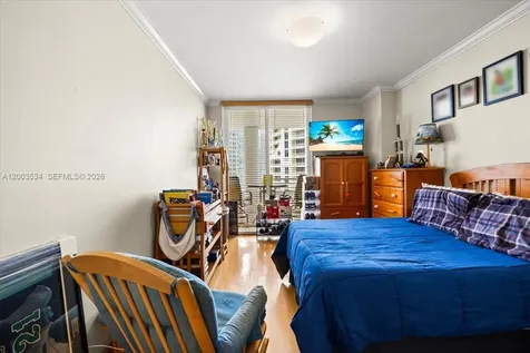 808 Brickell Key Drive Miami FL 33131
