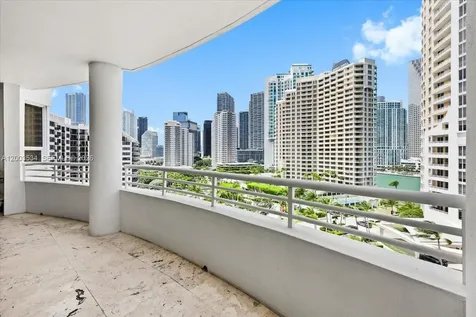 808 Brickell Key Drive Miami FL 33131