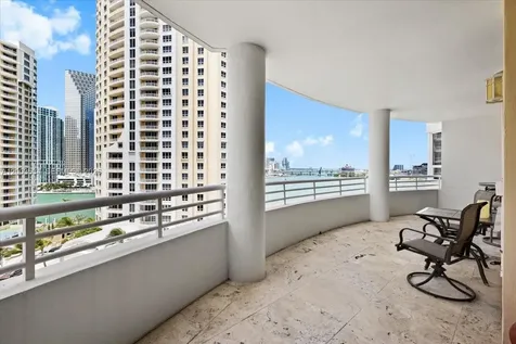 808 Brickell Key Drive Miami FL 33131