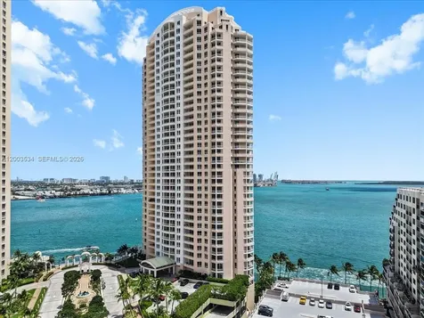 808 Brickell Key Drive Miami FL 33131