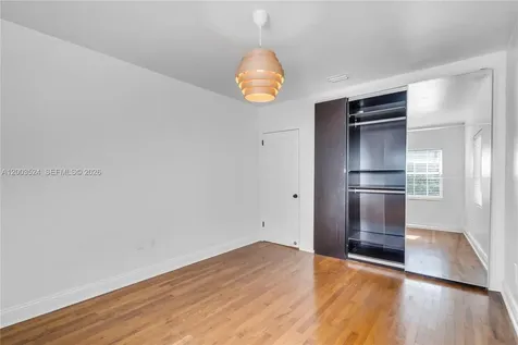 10 Century Lane Miami Beach FL 33139