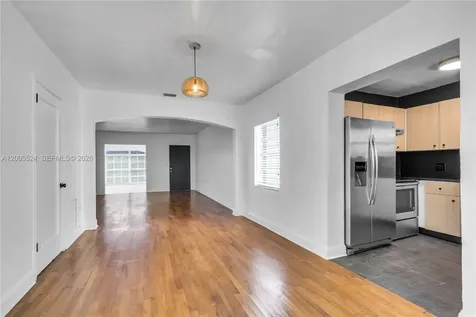 10 Century Lane Miami Beach FL 33139