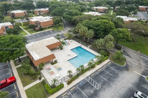 2971 SW 11th Place Deerfield Beach FL 33442