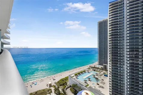 4111 S Ocean Drive Hollywood FL 33019