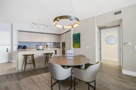 4111 S Ocean Drive Hollywood FL 33019